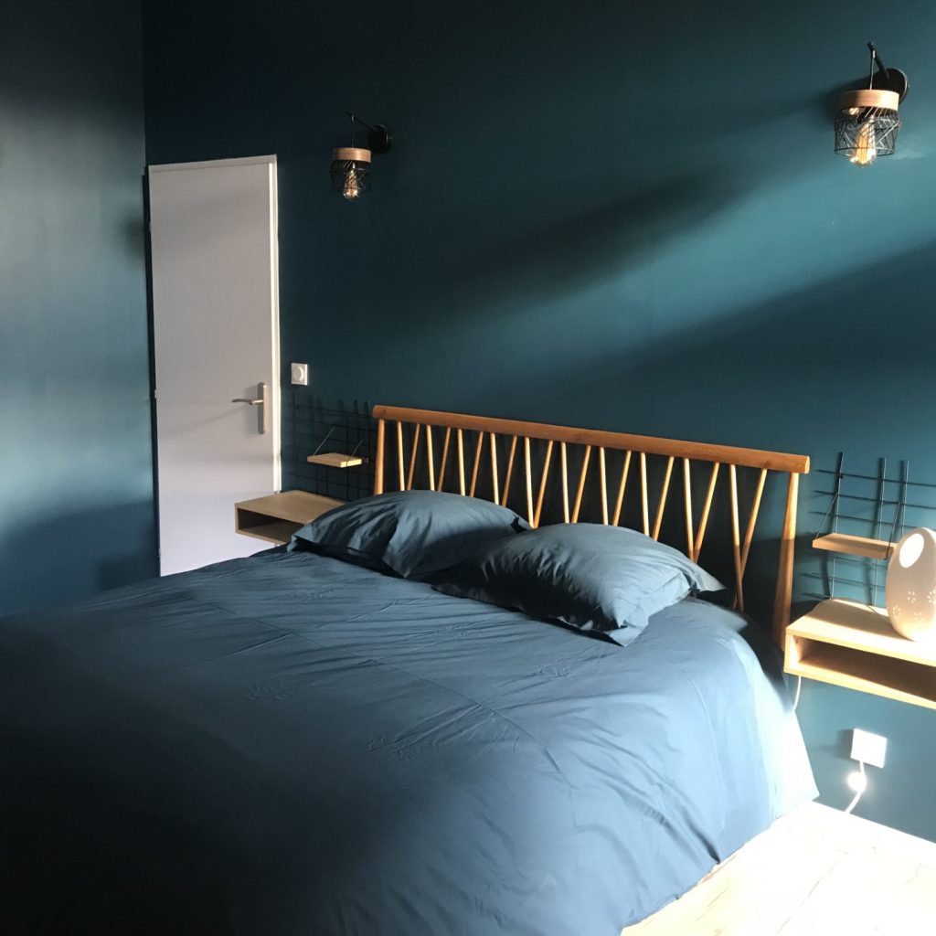 Chambre bleu du 2ème étage du gite familial A la bonne heure